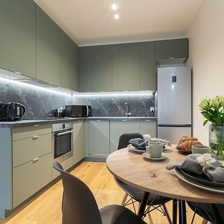 Olive Tree Apartment - Klimatyzacja - Air Conditioning-Self-Check-In Katowice Buitenkant foto
