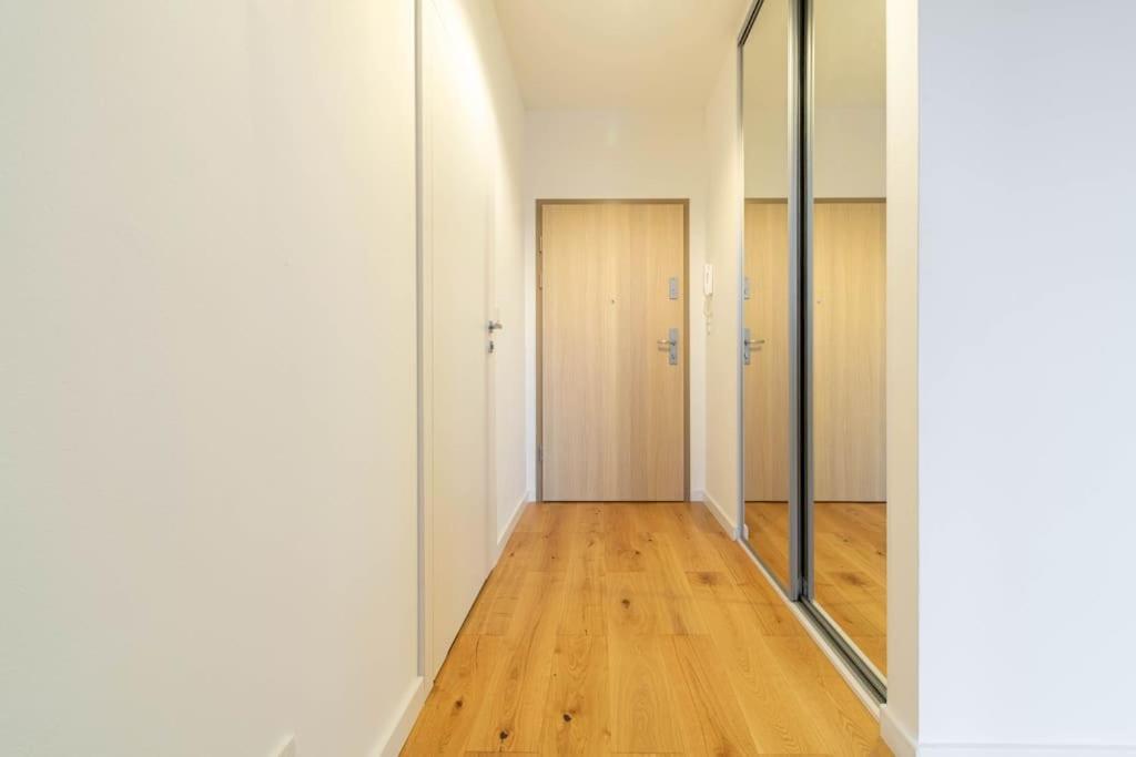 Olive Tree Apartment - Klimatyzacja - Air Conditioning-Self-Check-In Katowice Buitenkant foto